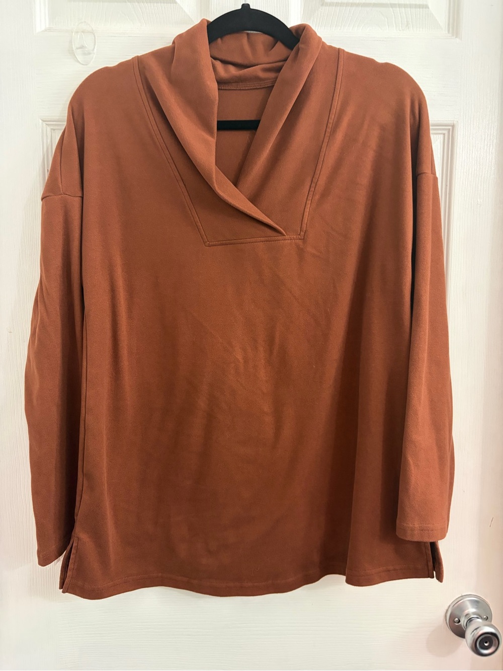 Women’s Long Sleeve Draped Collar faux suede Top brown. Size medium